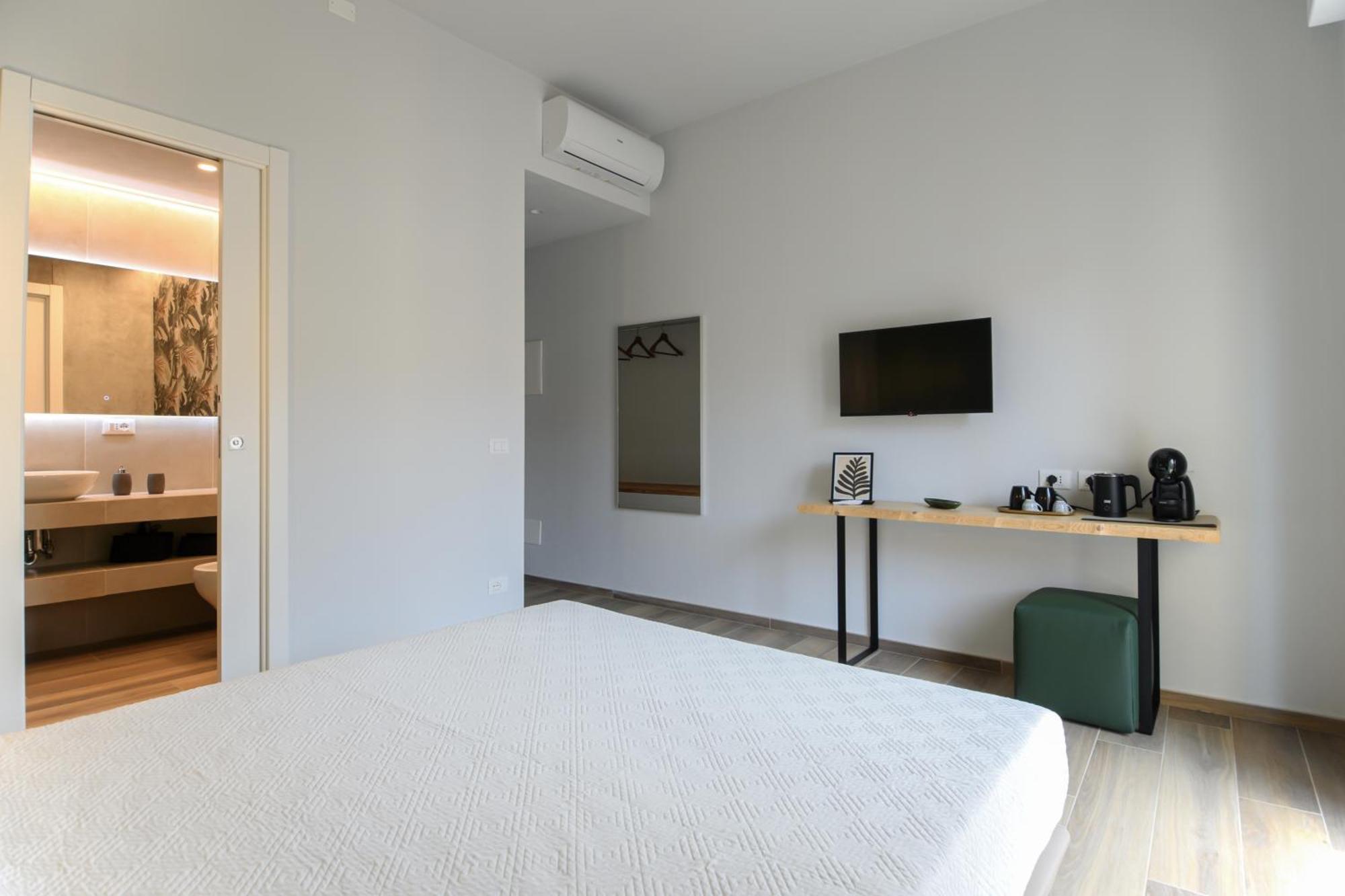 Bianca Elegance Rooms La Spezia Extérieur photo